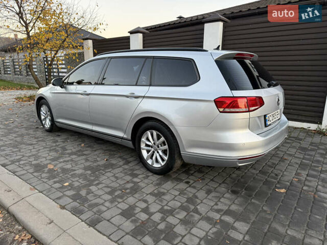 Серый Фольксваген Пассат, объемом двигателя 1.6 л и пробегом 237 тыс. км за 12800 $, фото 6 на Automoto.ua