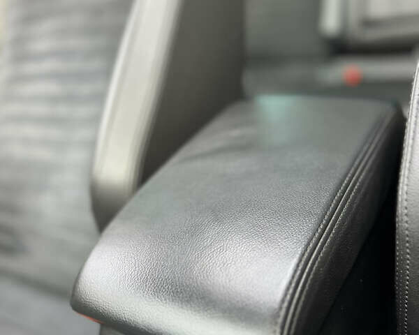 Серый Фольксваген Пассат, объемом двигателя 1.6 л и пробегом 265 тыс. км за 13200 $, фото 62 на Automoto.ua