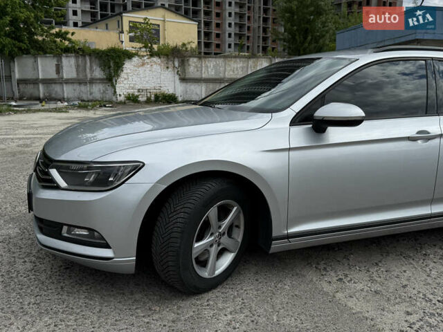 Сірий Фольксваген Пассат, об'ємом двигуна 2 л та пробігом 240 тис. км за 15200 $, фото 2 на Automoto.ua