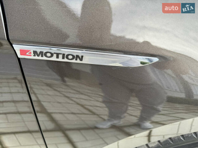 Сірий Фольксваген Пассат, об'ємом двигуна 1.97 л та пробігом 235 тис. км за 18200 $, фото 13 на Automoto.ua