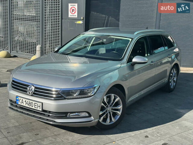 Сірий Фольксваген Пассат, об'ємом двигуна 1.6 л та пробігом 264 тис. км за 15800 $, фото 12 на Automoto.ua