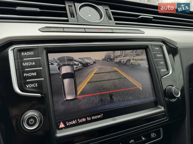 Сірий Фольксваген Пассат, об'ємом двигуна 1.97 л та пробігом 359 тис. км за 14500 $, фото 19 на Automoto.ua