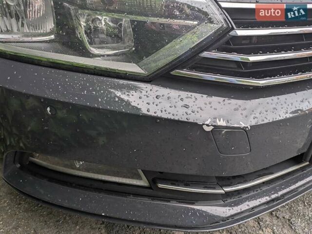 Серый Фольксваген Пассат, объемом двигателя 1.6 л и пробегом 290 тыс. км за 11499 $, фото 8 на Automoto.ua