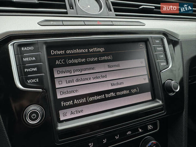 Сірий Фольксваген Пассат, об'ємом двигуна 1.97 л та пробігом 359 тис. км за 14500 $, фото 16 на Automoto.ua