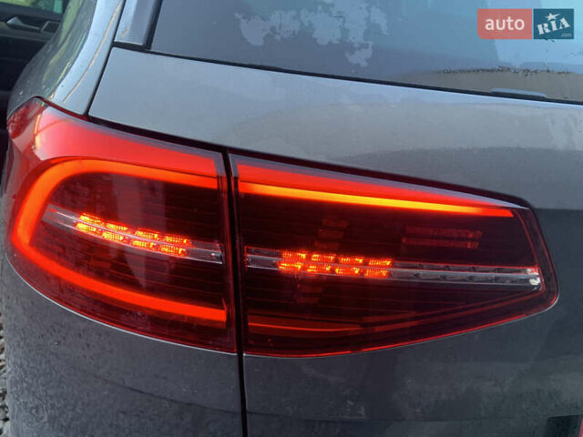 Сірий Фольксваген Пассат, об'ємом двигуна 2 л та пробігом 290 тис. км за 19700 $, фото 72 на Automoto.ua