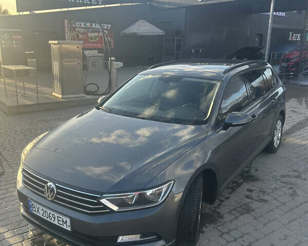 Серый Фольксваген Пассат, объемом двигателя 1.6 л и пробегом 216 тыс. км за 13100 $, фото 5 на Automoto.ua