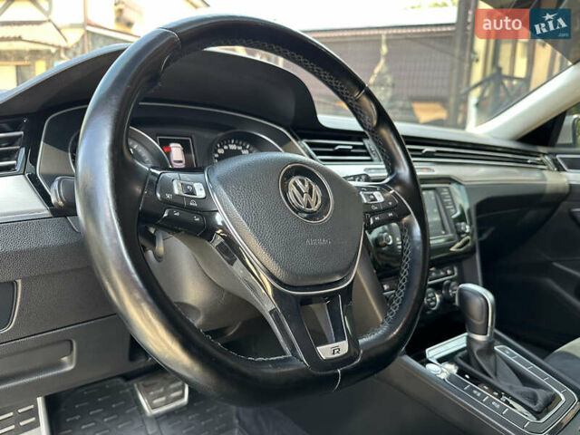 Серый Фольксваген Пассат, объемом двигателя 1.97 л и пробегом 275 тыс. км за 15999 $, фото 37 на Automoto.ua