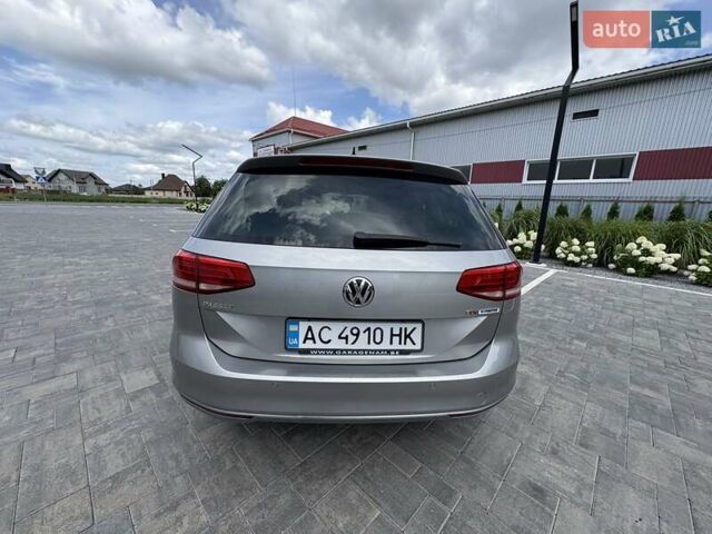 Сірий Фольксваген Пассат, об'ємом двигуна 1.6 л та пробігом 257 тис. км за 13300 $, фото 16 на Automoto.ua