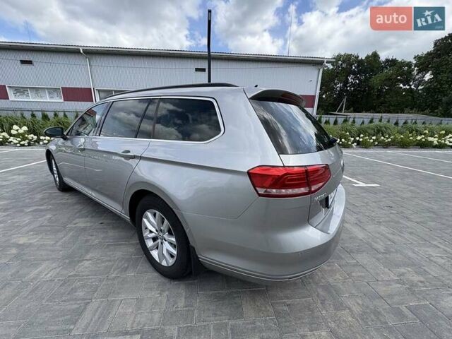Сірий Фольксваген Пассат, об'ємом двигуна 1.6 л та пробігом 257 тис. км за 13300 $, фото 15 на Automoto.ua