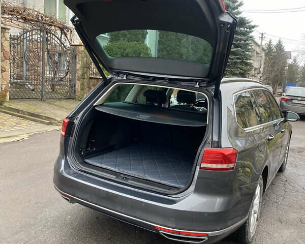 Серый Фольксваген Пассат, объемом двигателя 1.97 л и пробегом 275 тыс. км за 15800 $, фото 9 на Automoto.ua