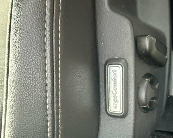 Серый Фольксваген Пассат, объемом двигателя 1.97 л и пробегом 211 тыс. км за 14900 $, фото 2 на Automoto.ua