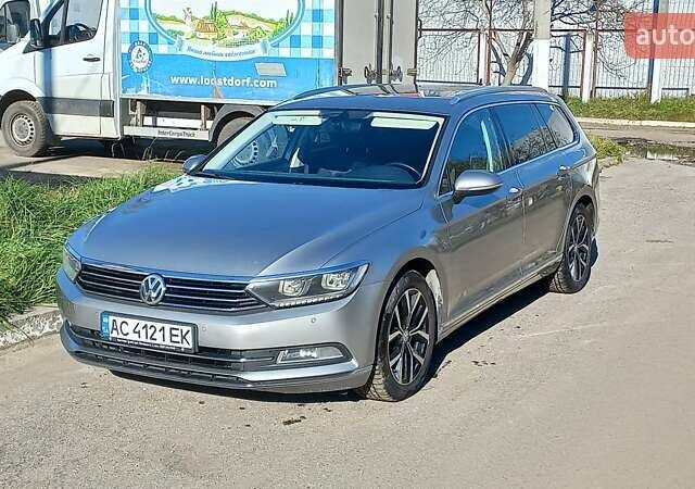 Серый Фольксваген Пассат, объемом двигателя 1.97 л и пробегом 277 тыс. км за 16900 $, фото 4 на Automoto.ua