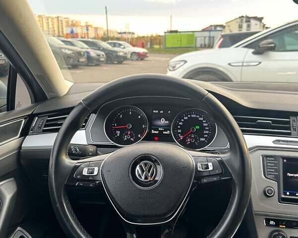 Серый Фольксваген Пассат, объемом двигателя 1.97 л и пробегом 247 тыс. км за 14500 $, фото 9 на Automoto.ua