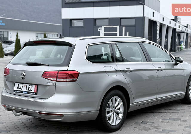 Серый Фольксваген Пассат, объемом двигателя 1.97 л и пробегом 299 тыс. км за 12850 $, фото 4 на Automoto.ua