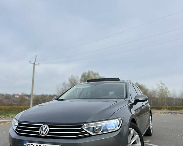 Серый Фольксваген Пассат, объемом двигателя 1.6 л и пробегом 265 тыс. км за 13200 $, фото 3 на Automoto.ua