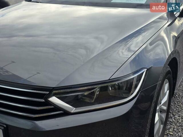 Сірий Фольксваген Пассат, об'ємом двигуна 2 л та пробігом 226 тис. км за 15499 $, фото 29 на Automoto.ua