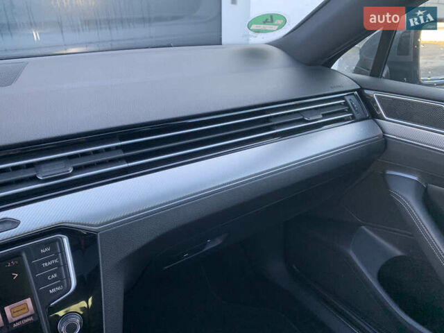 Сірий Фольксваген Пассат, об'ємом двигуна 2 л та пробігом 290 тис. км за 19700 $, фото 51 на Automoto.ua