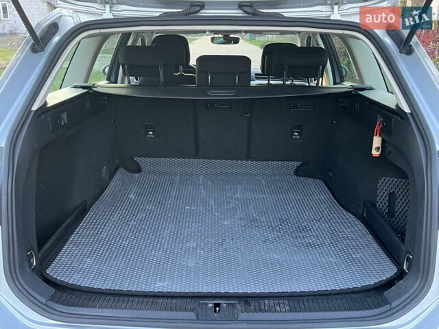 Серый Фольксваген Пассат, объемом двигателя 1.6 л и пробегом 262 тыс. км за 11800 $, фото 36 на Automoto.ua