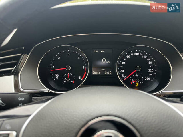 Сірий Фольксваген Пассат, об'ємом двигуна 1.97 л та пробігом 247 тис. км за 12900 $, фото 6 на Automoto.ua
