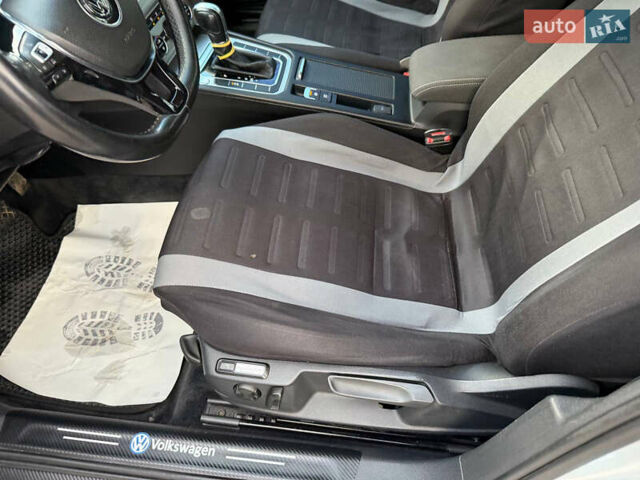 Серый Фольксваген Пассат, объемом двигателя 1.97 л и пробегом 380 тыс. км за 13500 $, фото 29 на Automoto.ua