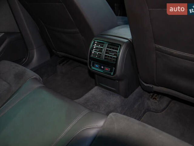 Фольксваген Пассат 2016 в Ужгороде на Automoto.ua Серый Фольксваген Пассат, объемом двигателя 1.97 л и пробегом 207 тыс. км за 18200 $, фото 19 на Automoto.ua