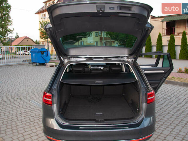 Фольксваген Пассат 2016 в Ужгороде на Automoto.ua Серый Фольксваген Пассат, объемом двигателя 1.97 л и пробегом 207 тыс. км за 18200 $, фото 20 на Automoto.ua