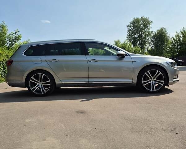 Серый Фольксваген Пассат, объемом двигателя 1.97 л и пробегом 267 тыс. км за 19000 $, фото 9 на Automoto.ua