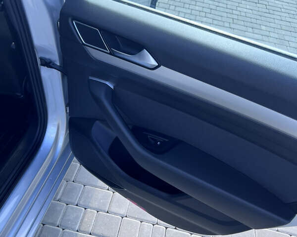 Сірий Фольксваген Пассат, об'ємом двигуна 1.97 л та пробігом 306 тис. км за 15000 $, фото 17 на Automoto.ua