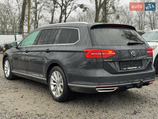 Сірий Фольксваген Пассат, об'ємом двигуна 1.97 л та пробігом 359 тис. км за 14500 $, фото 1 на Automoto.ua