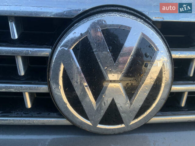 Сірий Фольксваген Пассат, об'ємом двигуна 2 л та пробігом 290 тис. км за 19700 $, фото 74 на Automoto.ua