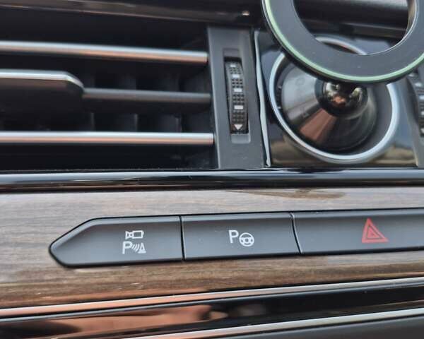 Серый Фольксваген Пассат, объемом двигателя 1.97 л и пробегом 267 тыс. км за 19000 $, фото 34 на Automoto.ua