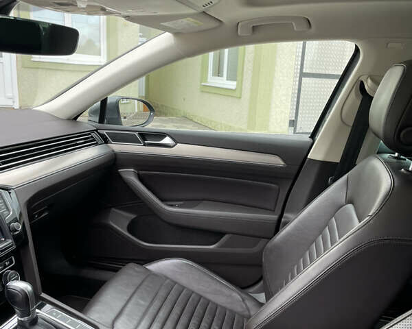 Серый Фольксваген Пассат, объемом двигателя 1.97 л и пробегом 233 тыс. км за 21999 $, фото 14 на Automoto.ua