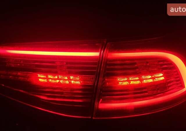 Фольксваген Пассат 2016 в Коломые на Automoto.ua Серый Фольксваген Пассат, объемом двигателя 1.97 л и пробегом 330 тыс. км за 14950 $, фото 52 на Automoto.ua