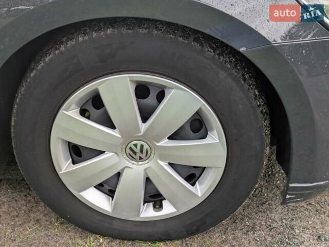 Серый Фольксваген Пассат, объемом двигателя 1.6 л и пробегом 290 тыс. км за 11499 $, фото 18 на Automoto.ua