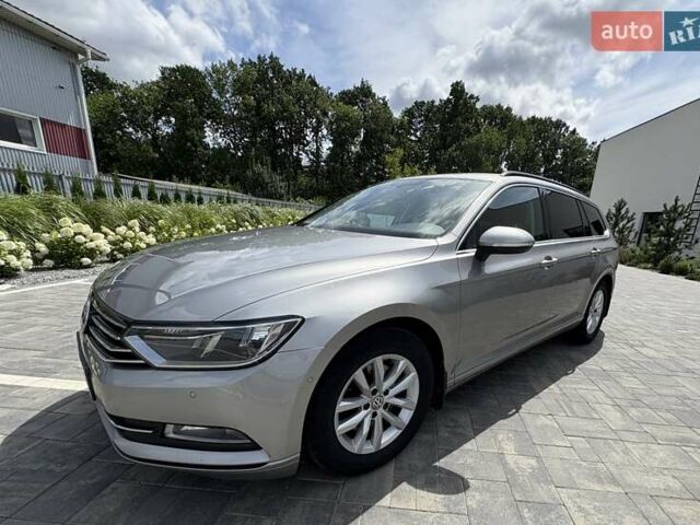 Сірий Фольксваген Пассат, об'ємом двигуна 1.6 л та пробігом 257 тис. км за 13300 $, фото 11 на Automoto.ua