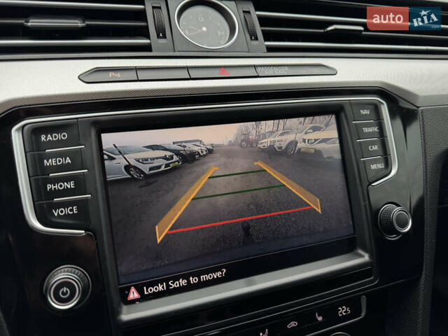 Сірий Фольксваген Пассат, об'ємом двигуна 1.97 л та пробігом 359 тис. км за 14500 $, фото 15 на Automoto.ua