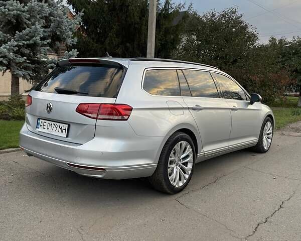 Серый Фольксваген Пассат, объемом двигателя 1.97 л и пробегом 271 тыс. км за 16000 $, фото 2 на Automoto.ua