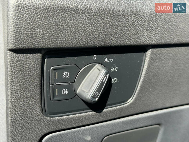 Сірий Фольксваген Пассат, об'ємом двигуна 1.6 л та пробігом 264 тис. км за 15800 $, фото 44 на Automoto.ua