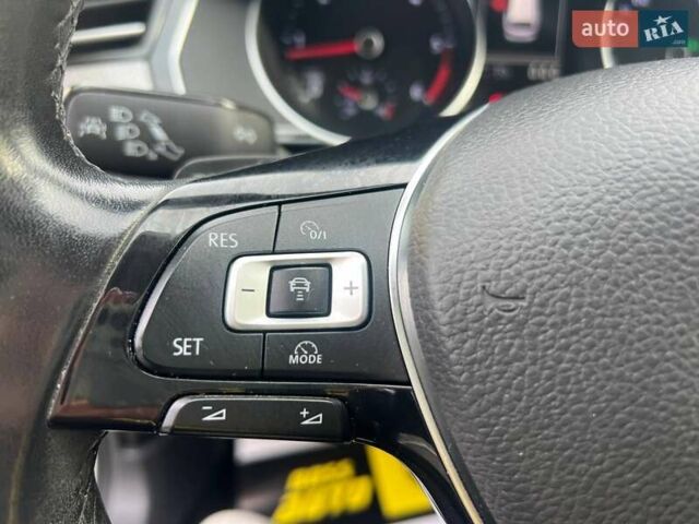 Сірий Фольксваген Пассат, об'ємом двигуна 1.97 л та пробігом 350 тис. км за 18500 $, фото 11 на Automoto.ua