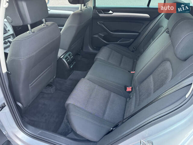 Серый Фольксваген Пассат, объемом двигателя 2 л и пробегом 267 тыс. км за 13950 $, фото 12 на Automoto.ua
