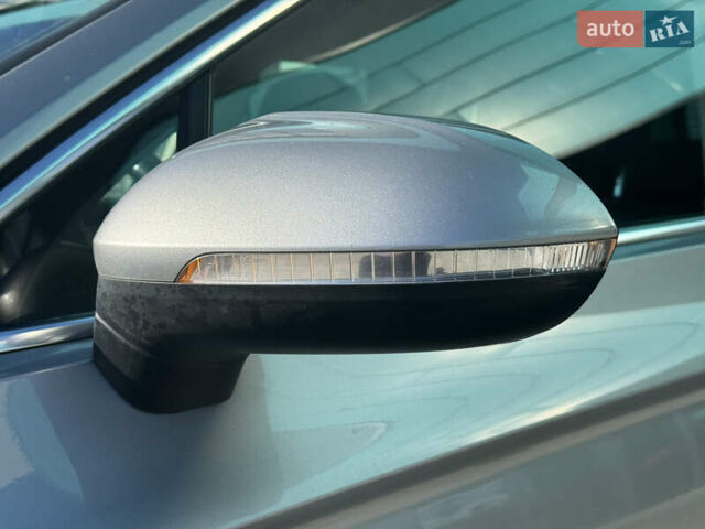 Сірий Фольксваген Пассат, об'ємом двигуна 1.6 л та пробігом 264 тис. км за 15800 $, фото 28 на Automoto.ua