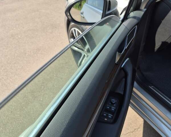 Серый Фольксваген Пассат, объемом двигателя 1.97 л и пробегом 267 тыс. км за 19000 $, фото 54 на Automoto.ua