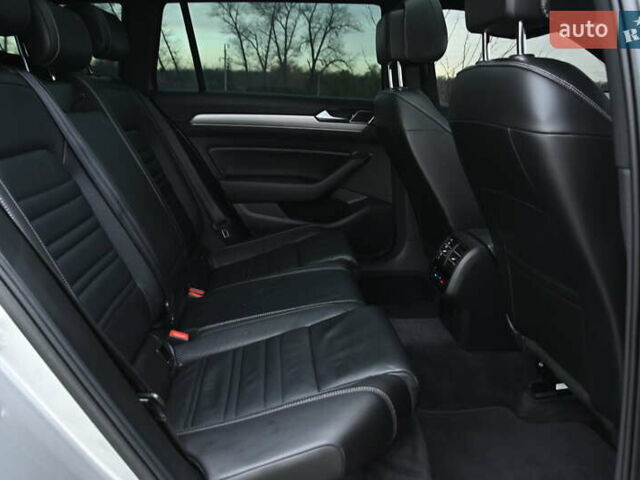 Серый Фольксваген Пассат, объемом двигателя 2 л и пробегом 260 тыс. км за 17600 $, фото 50 на Automoto.ua