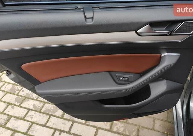 Сірий Фольксваген Пассат, об'ємом двигуна 2 л та пробігом 230 тис. км за 14900 $, фото 15 на Automoto.ua