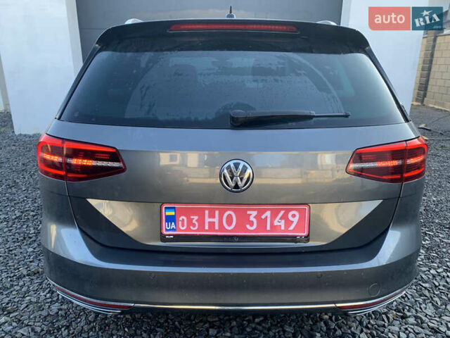 Сірий Фольксваген Пассат, об'ємом двигуна 2 л та пробігом 290 тис. км за 19700 $, фото 5 на Automoto.ua