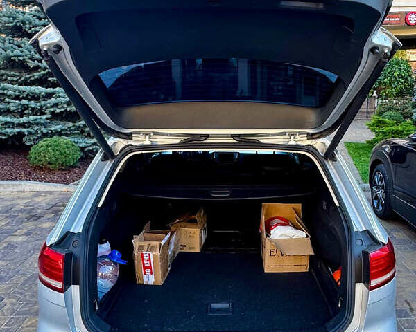 Сірий Фольксваген Пассат, об'ємом двигуна 1.6 л та пробігом 315 тис. км за 12700 $, фото 6 на Automoto.ua