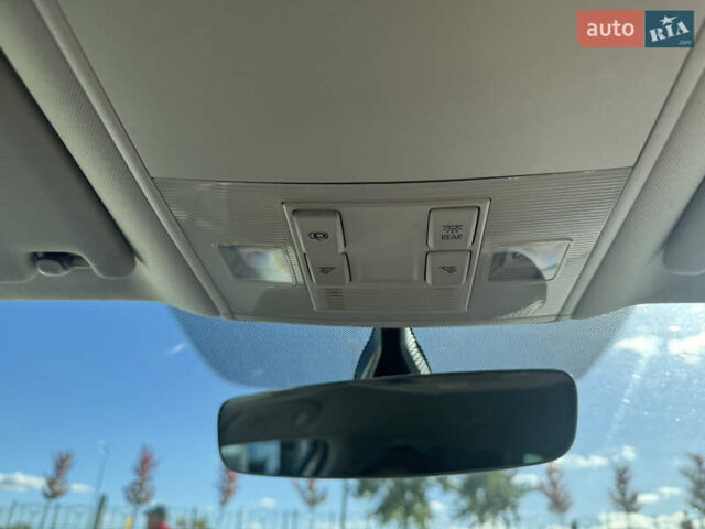 Сірий Фольксваген Пассат, об'ємом двигуна 1.6 л та пробігом 264 тис. км за 15800 $, фото 41 на Automoto.ua