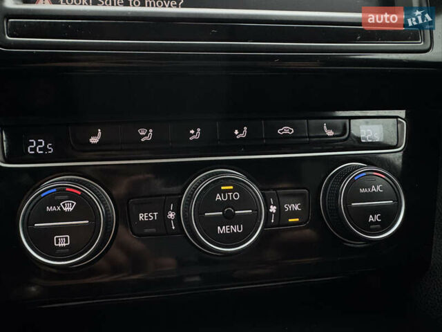 Сірий Фольксваген Пассат, об'ємом двигуна 1.97 л та пробігом 359 тис. км за 14500 $, фото 20 на Automoto.ua