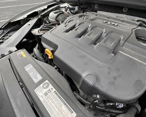 Серый Фольксваген Пассат, объемом двигателя 1.97 л и пробегом 306 тыс. км за 15000 $, фото 58 на Automoto.ua