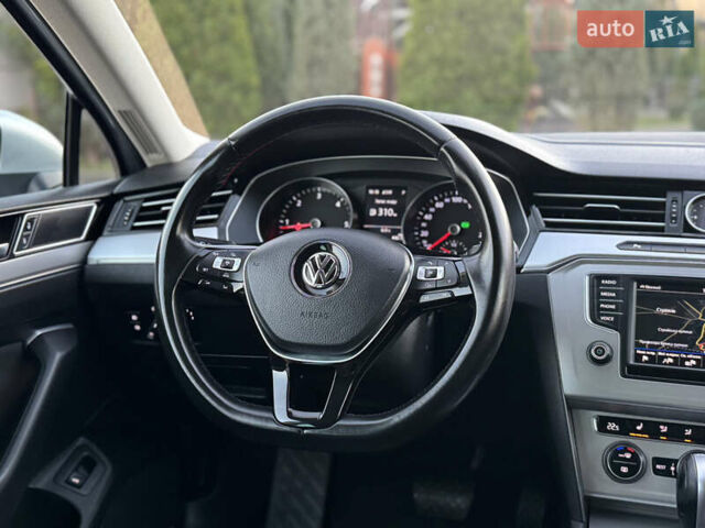 Серый Фольксваген Пассат, объемом двигателя 2 л и пробегом 267 тыс. км за 13950 $, фото 16 на Automoto.ua